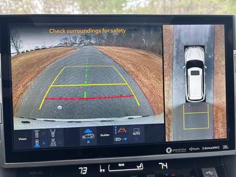 Used 2024 Toyota Sequoia Platinum image 39