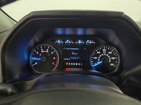 Used 2015 Ford F150 XLT w/ Equipment Group 301A Mid AWD/4WD image 13