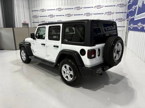 Used 2021 Jeep Wrangler Unlimited Sport AWD/4WD image 6
