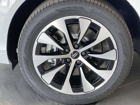 New 2026 Audi Q3 quattro 2.0T AWD/4WD image 55