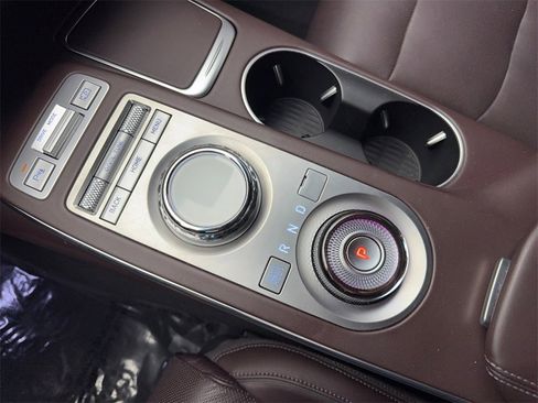 Used 2024 Genesis GV70 2.5T w/ Advanced Package image 66