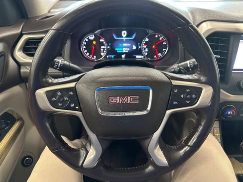 Used 2018 GMC Acadia Denali w/ Technology Package image 24