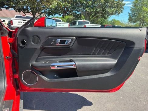 Used 2023 Ford Mustang Premium image 10