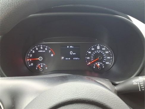 Used 2022 Kia Soul LX image 14