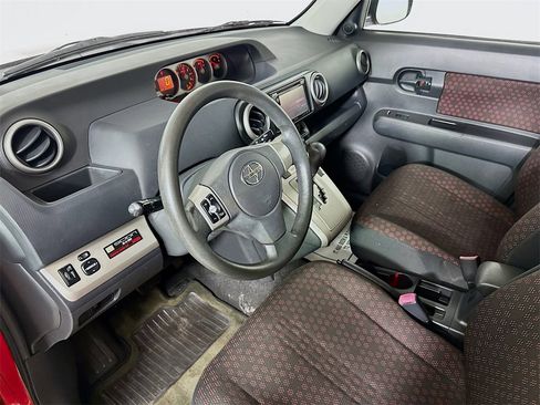 Used 2009 Scion xB Base image 10