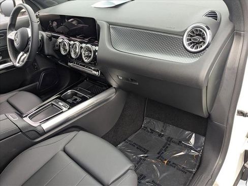 Certified 2025 Mercedes-Benz GLA 250 image 20