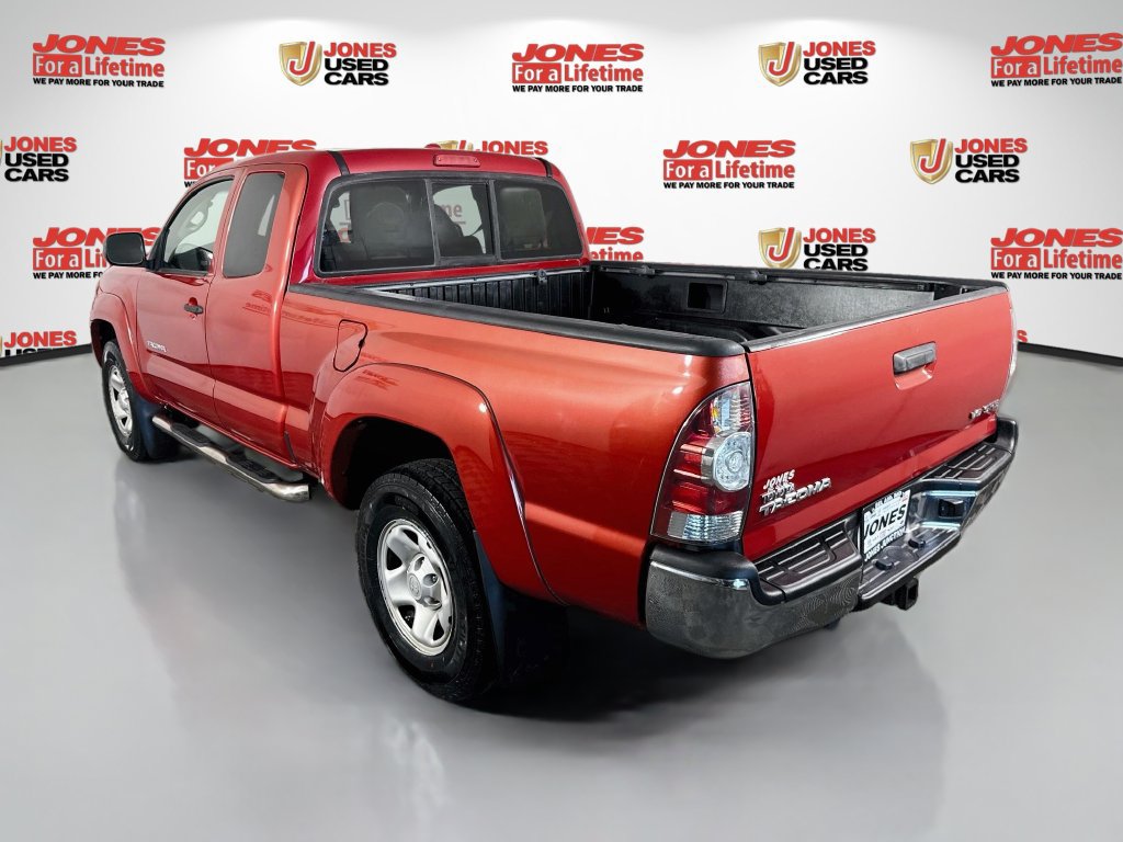 Used 2010 Toyota Tacoma 4x4 Access Cab V6 image 2