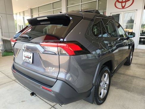 Used 2025 Toyota RAV4 XLE w/ Convenience Package AWD/4WD image 10