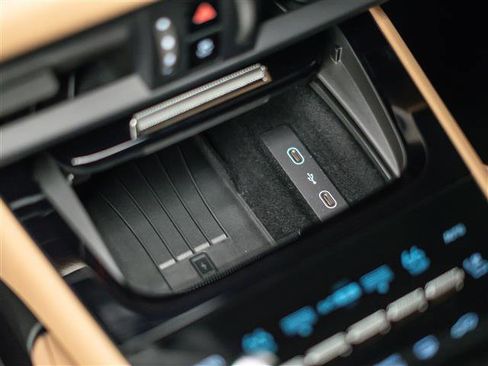 New 2026 Porsche Cayenne Coupe image 24