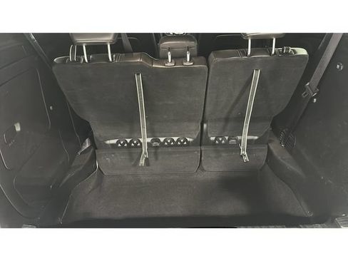 Used 2024 Chrysler Pacifica Limited FWD image 27