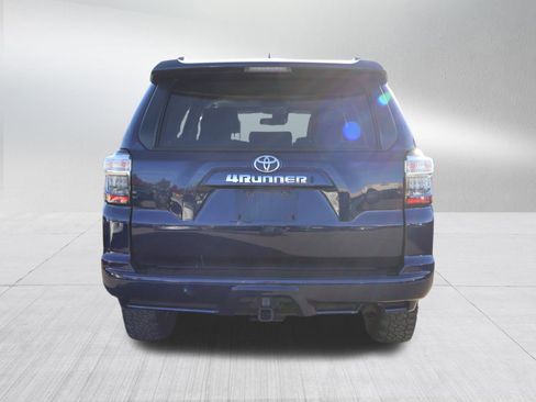 Used 2022 Toyota 4Runner TRD Sport image 6