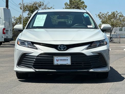 Used 2024 Toyota Camry LE w/ Convenience Package FWD image 7