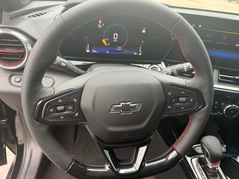 New 2026 Chevrolet Trax RS FWD image 11