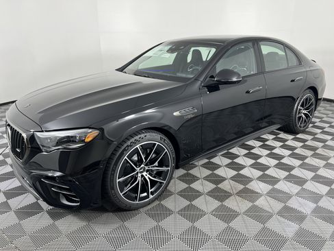 New 2026 Mercedes-Benz E 53 AMG e 4MATIC Sedan image 8