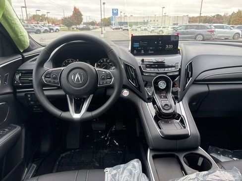 New 2025 Acura RDX SH-AWD image 12