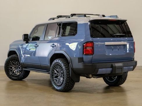 Used 2025 Toyota Land Cruiser image 30