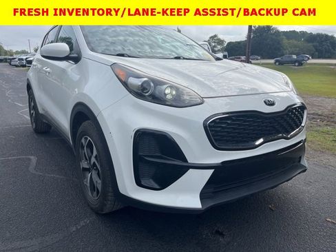Used 2020 Kia Sportage LX image 1