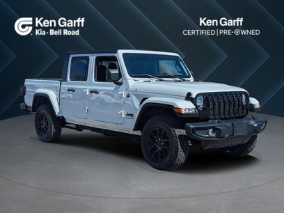 Used 2022 Jeep Gladiator Sport