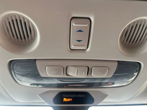 Used 2022 Ford EcoSport SE image 18