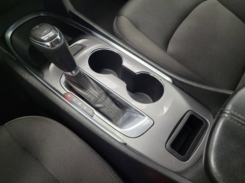 Used 2020 Chevrolet Malibu LT FWD image 26