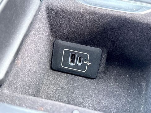 Used 2023 Maserati Grecale Modena image 22