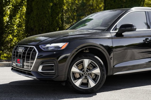 Used 2023 Audi Q5 2.0T Premium Plus w/ Premium Plus Package AWD/4WD image 3