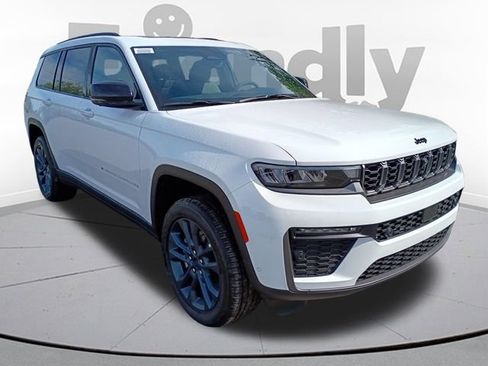 New 2026 Jeep Grand Cherokee L Limited AWD/4WD image 3