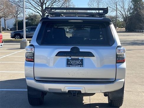Used 2020 Toyota 4Runner Venture image 5