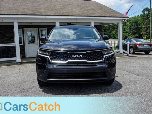 Used 2023 Kia Sorento LX FWD image 11