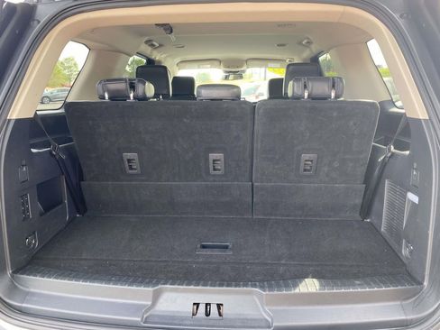 Used 2024 Ford Expedition XLT image 8