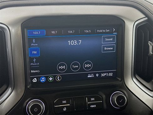 Used 2022 Chevrolet Silverado 3500 LT w/ Convenience Package image 17