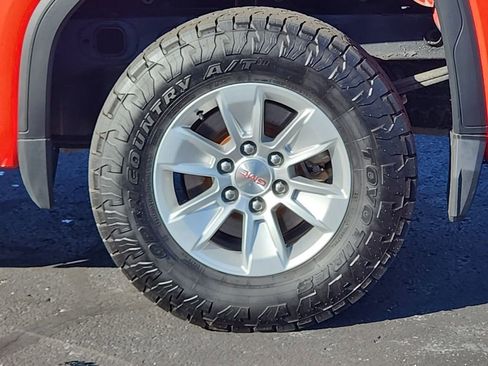 Used 2021 GMC Sierra 1500 4x4 Crew Cab image 9