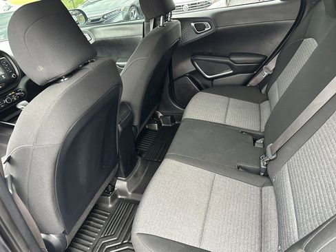 Used 2021 Kia Soul S image 23