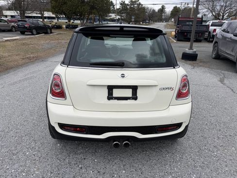 Used 2013 MINI Cooper S FWD image 4