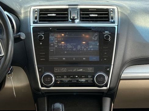 Used 2018 Subaru Legacy 2.5i Premium AWD/4WD image 15