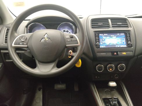 Used 2019 Mitsubishi Outlander Sport ES FWD image 22