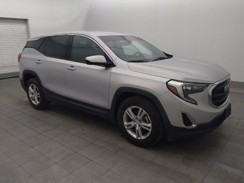 Used 2020 GMC Terrain SLE FWD image 11