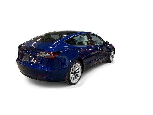 Certified 2022 Tesla Model 3 Long Range AWD/4WD image 6