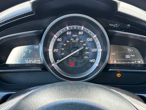 Used 2017 Toyota Yaris iA image 23