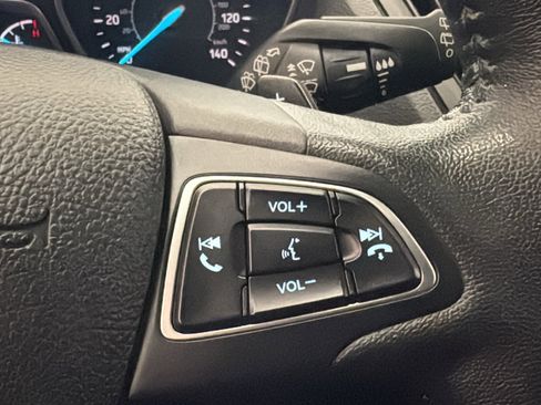Used 2017 Ford Escape Titanium AWD/4WD image 14