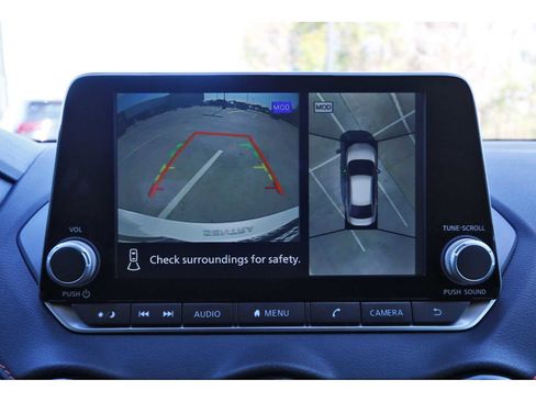 Used 2024 Nissan Sentra SR w/ SR Premium Package image 23