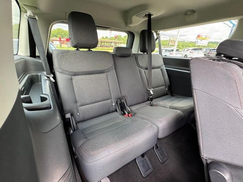 Used 2025 Ford Expedition Max Active AWD/4WD image 11