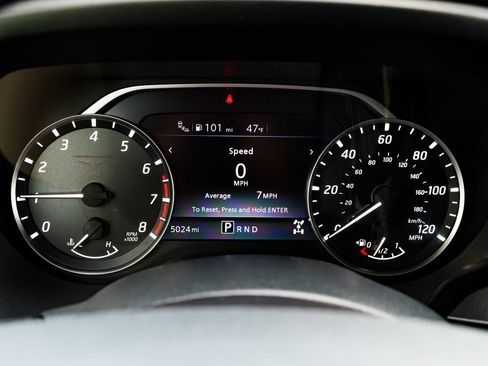 Certified 2023 Nissan Titan SV w/ Accessory Utility Package image 16