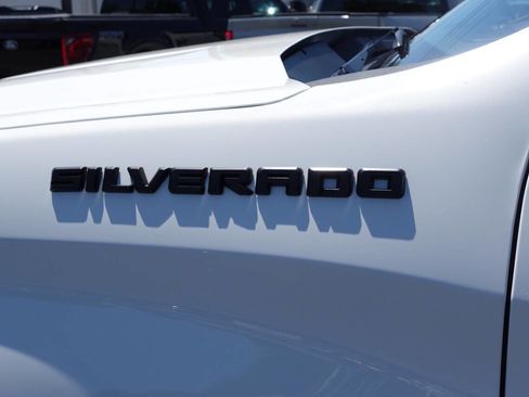 Used 2024 Chevrolet Silverado 1500 W/T w/ WT Value Package AWD/4WD image 16