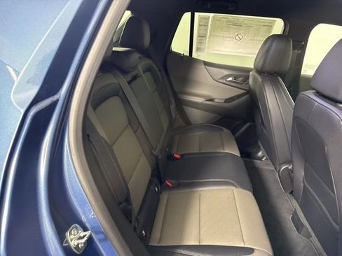 New 2026 Chevrolet Equinox LT w/ Convenience Package II FWD image 21