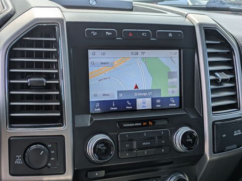 Used 2018 Ford F150 Platinum w/ Equipment Group 701A Luxury AWD/4WD image 24