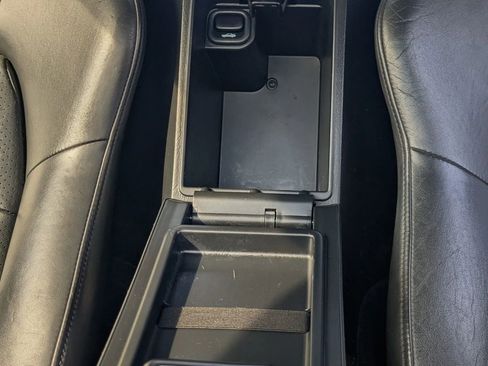 Used 2005 Honda S2000 Convertible 2D image 46