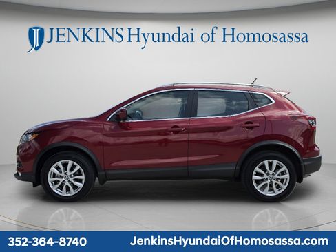 Used 2022 Nissan Rogue Sport SV w/ Technology Package FWD image 8