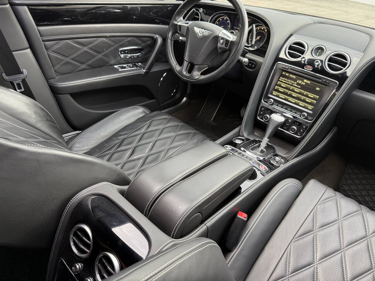 Used 2016 Bentley Flying Spur V8 AWD/4WD image 20