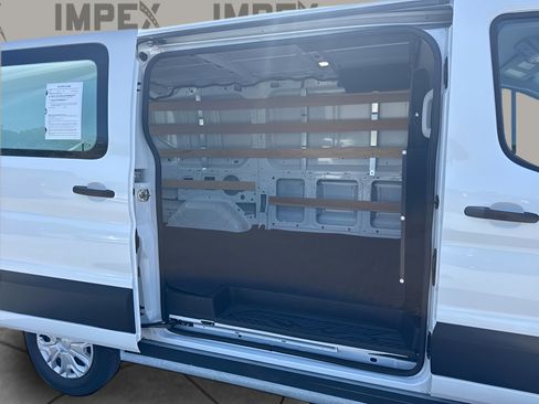 Used 2025 Ford Transit 250 Low Roof w/ Exterior Upgrade Package RWD image 20